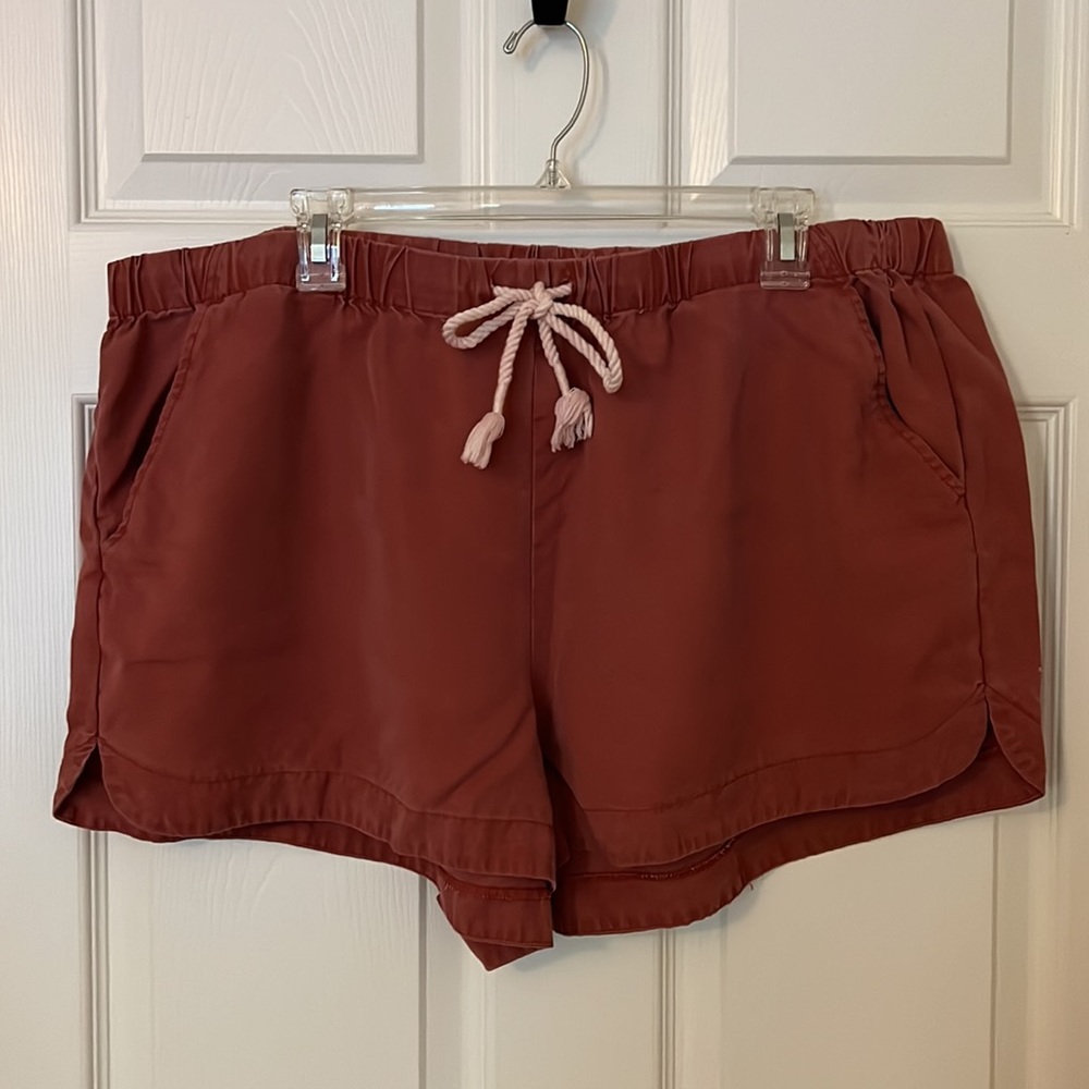 UpWest All Around Short XL - Picture 3 of 5